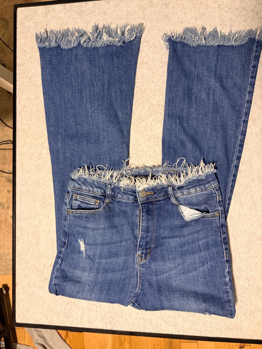 RISEN Distressed Frayed Waist Raw Hem Skinny Jeans Size 29/9